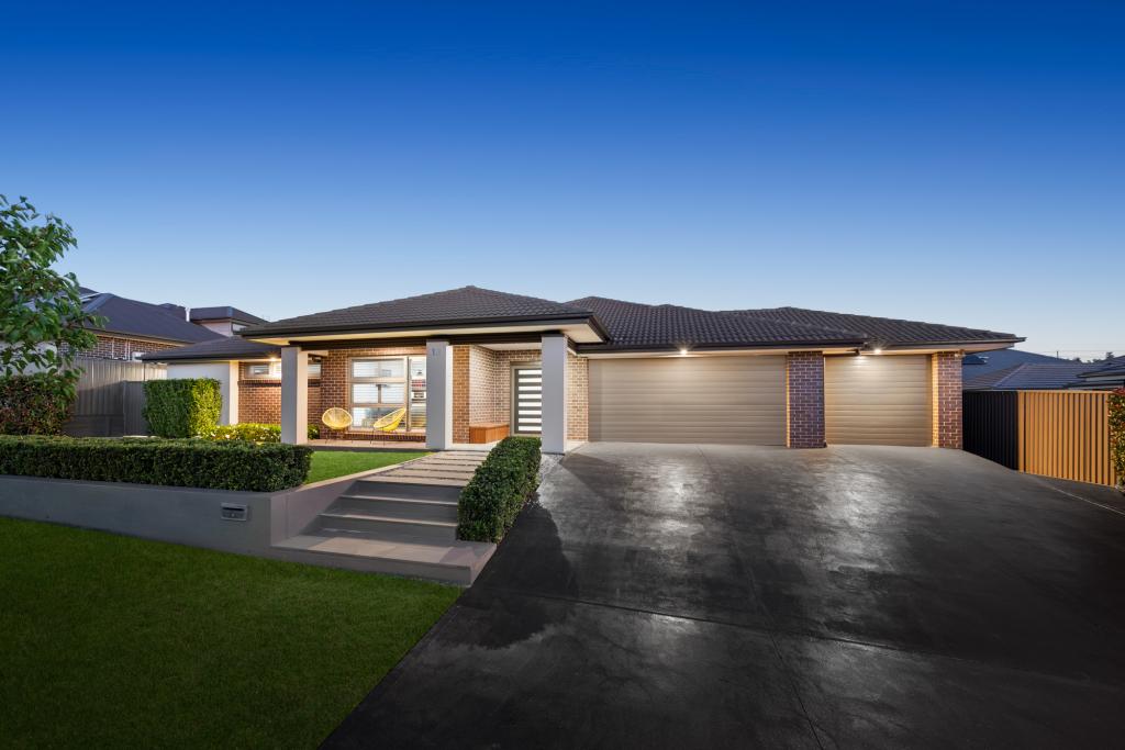 13 Whitten Pde, Harrington Park, NSW 2567