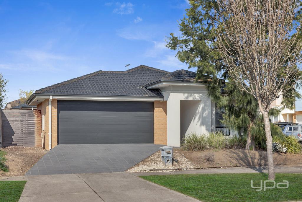 2 EXHIBITION ST, POINT COOK, VIC 3030