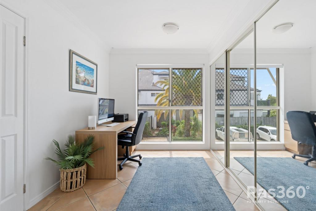 33/82-86 Limetree Pde, Runaway Bay, QLD 4216