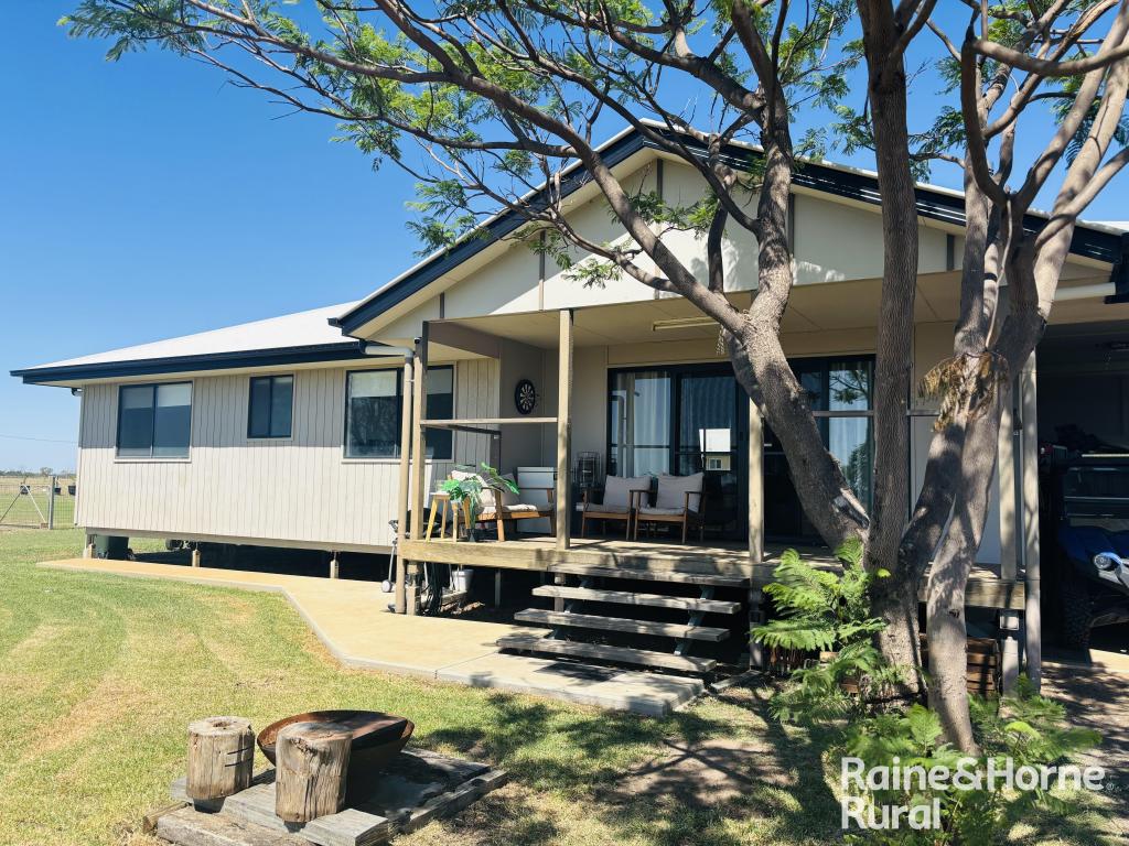 112b Ivan St, Surat, QLD 4417