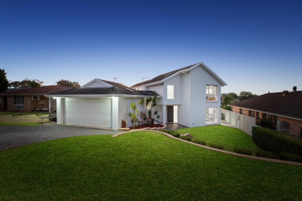 10 Heliodor Pl, Eagle Vale, NSW 2558