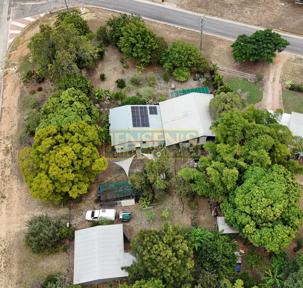 15 Drew St, Mosman Park, QLD 4820