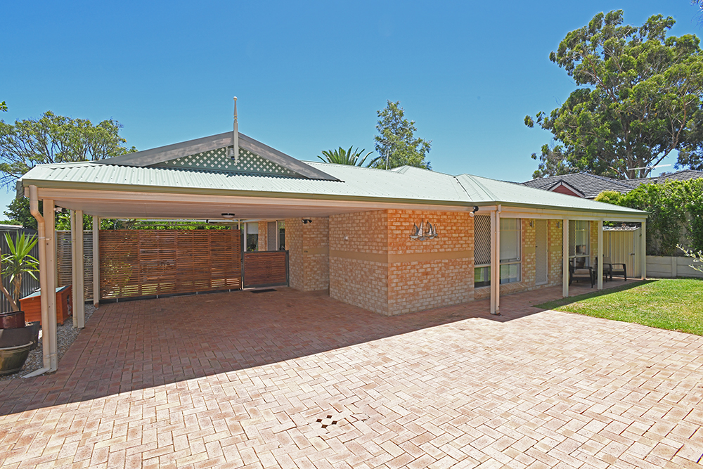 33b Aurelian St, Palmyra, WA 6157