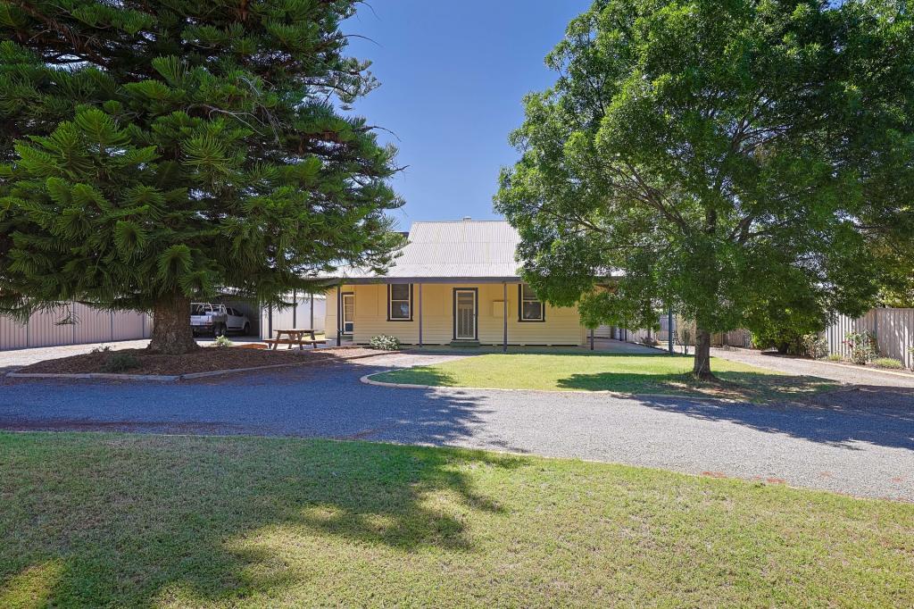 6 Pine Rd, Gol Gol, NSW 2738