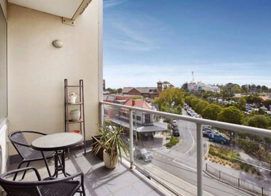 209/242 Glen Huntly Rd, Elsternwick, VIC 3185