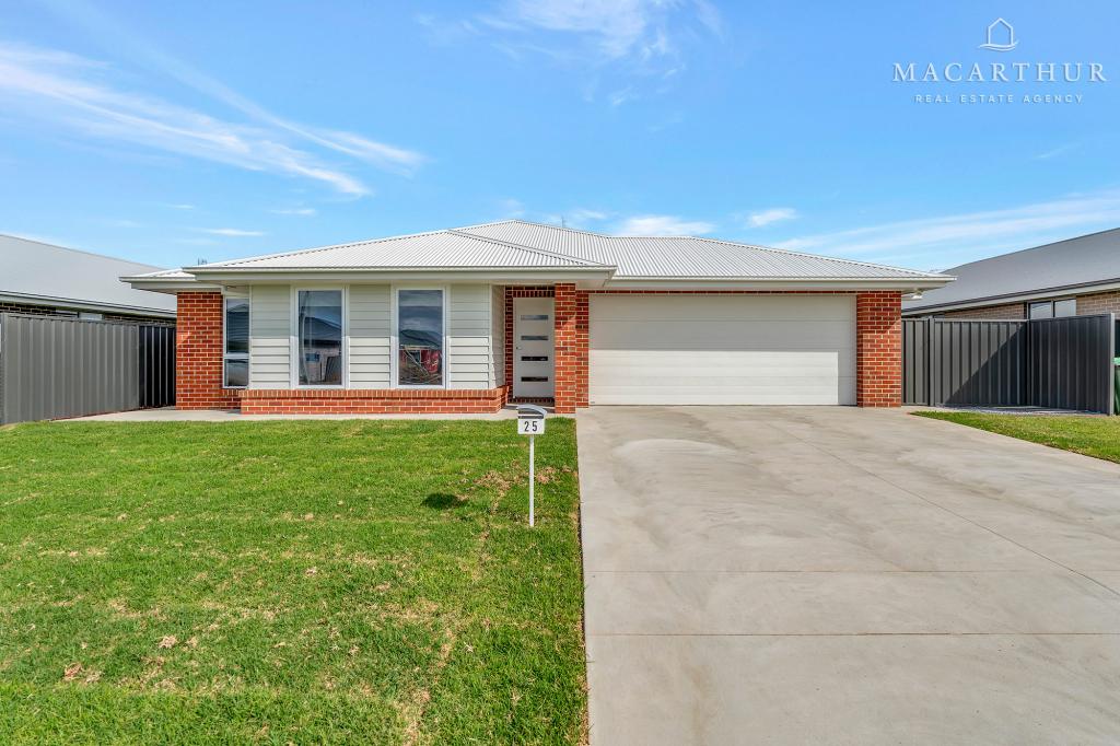 25 Blackwood Cct, Forest Hill, NSW 2651
