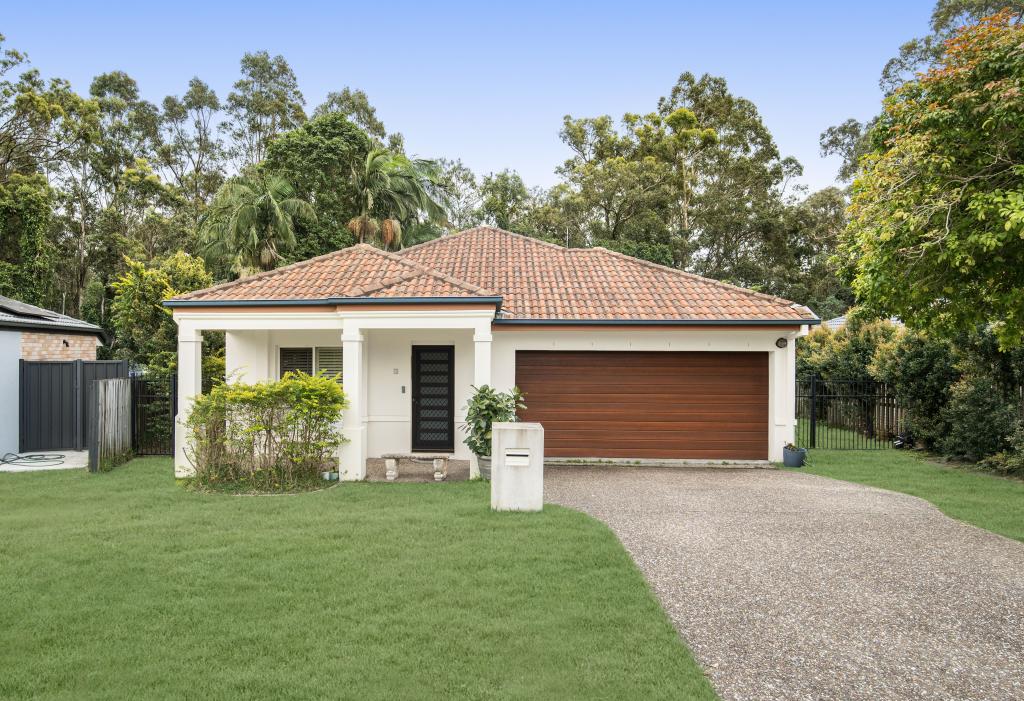 10 Greenbank Cct, Carrara, QLD 4211