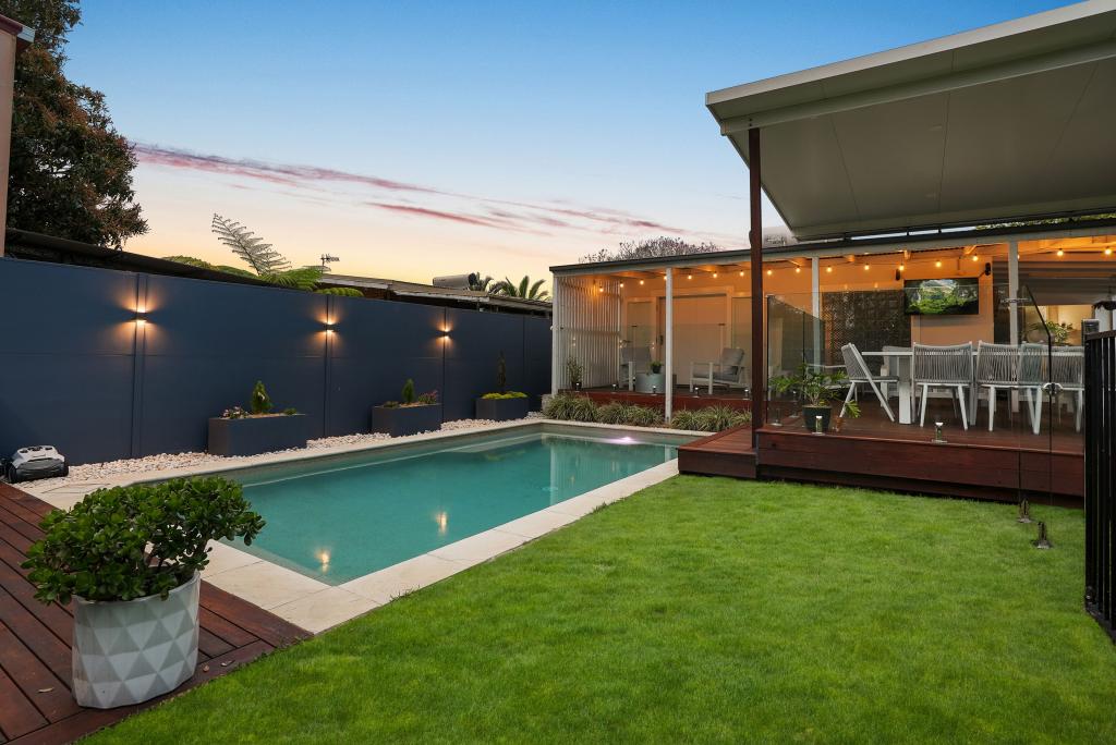 91 Fifth Ave, Palm Beach, QLD 4221