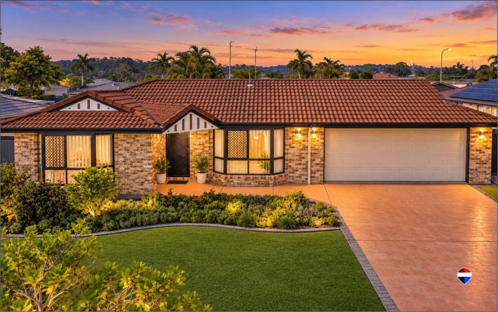 11 Smout Ct, Sandstone Point, QLD 4511