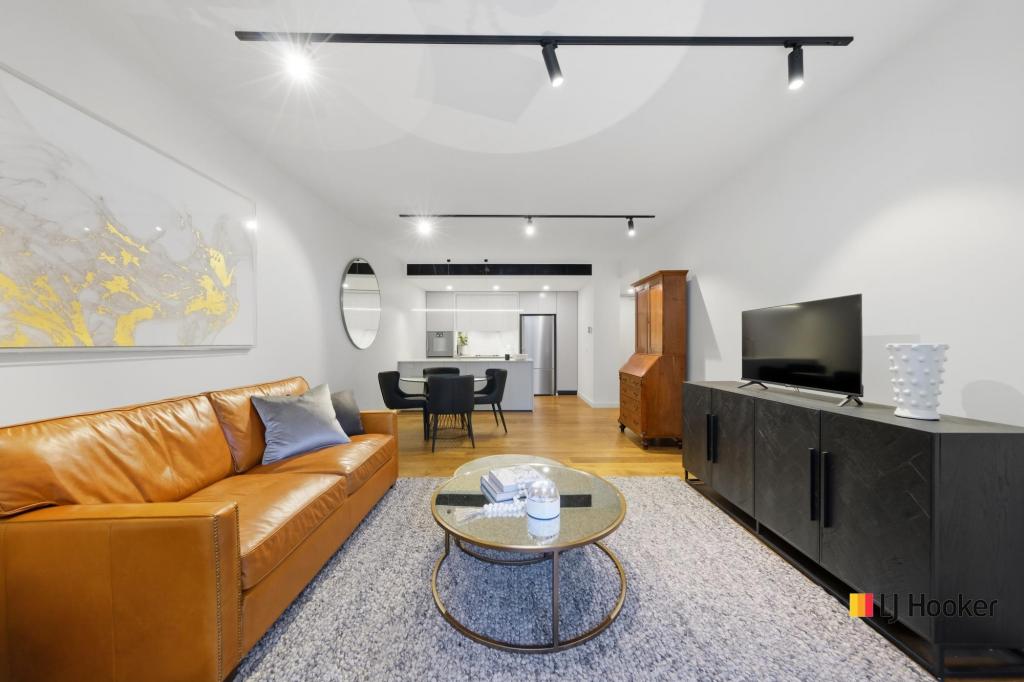 2/7 State Cir, Forrest, ACT 2603