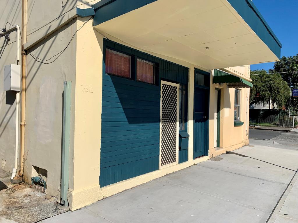 3/182 UNWINS BRIDGE RD, ST PETERS, NSW 2044