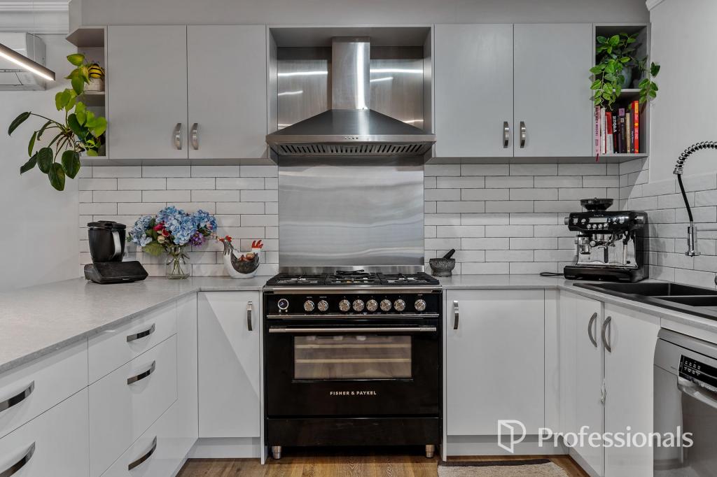 485 Martin Rd, Mundaring, WA 6073