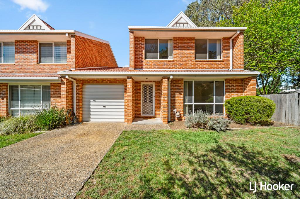 9/3 Tenison Woods Circuit, Bonython, ACT 2905