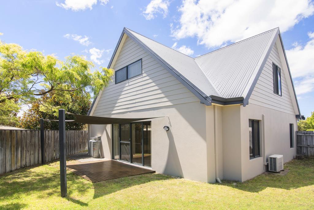 4 Moonshine Pl, Dunsborough, WA 6281