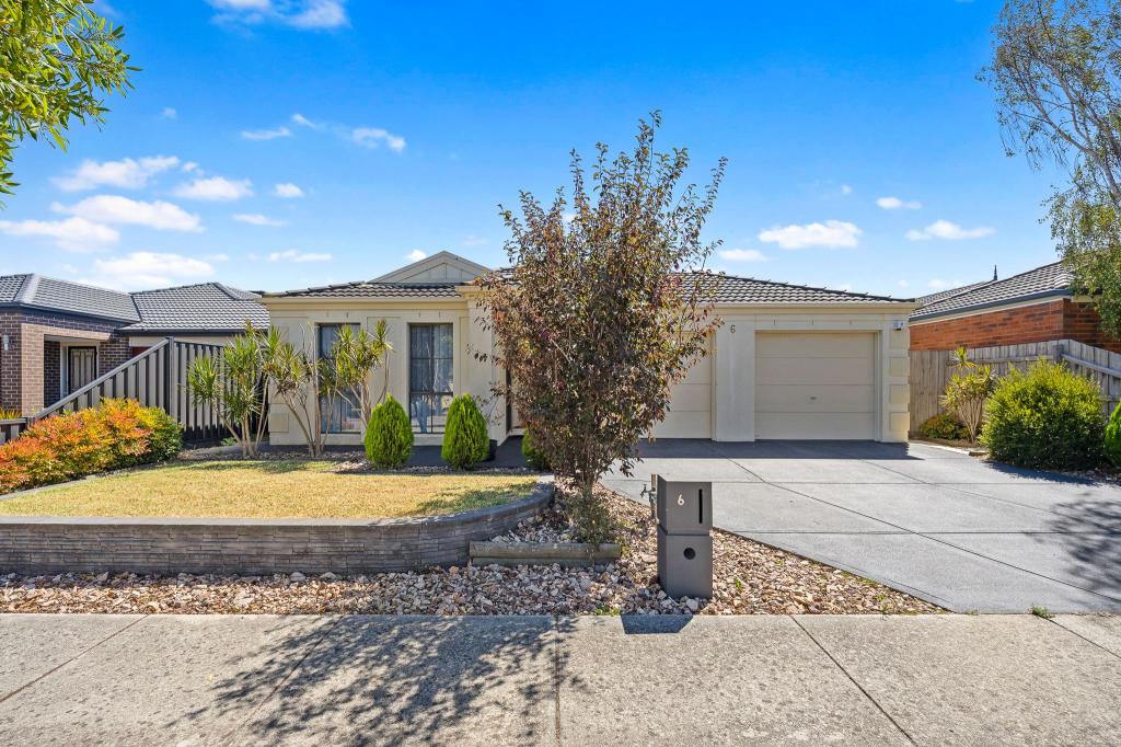 6 Norma Cl, Narre Warren South, VIC 3805