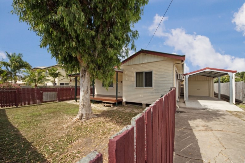 220a Bayswater Rd, Currajong, QLD 4812