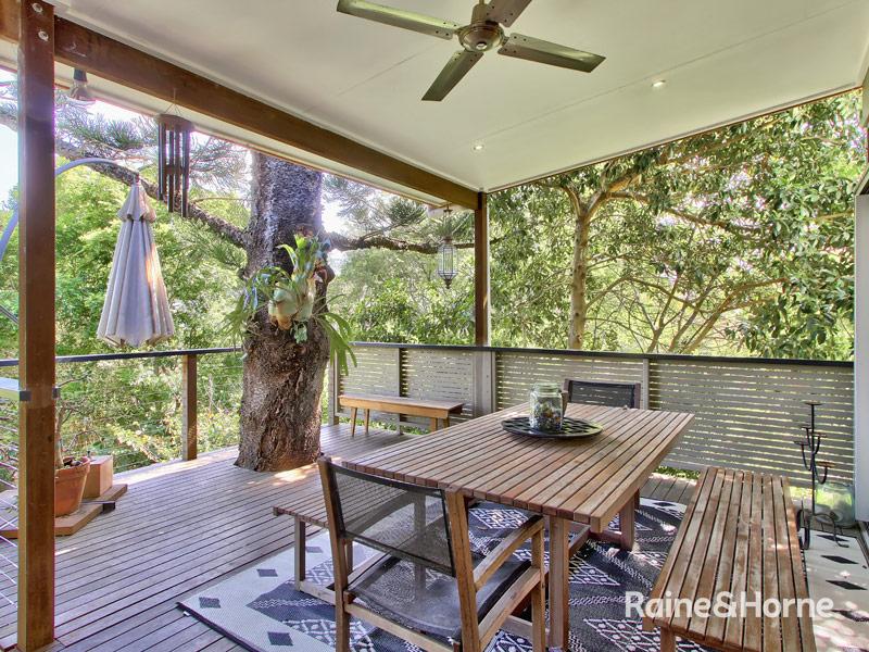 62 Gladstone St, Indooroopilly, QLD 4068