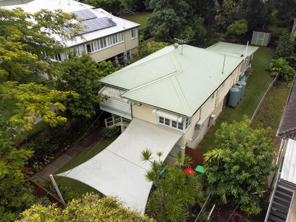 20 Greenlaw St, Indooroopilly, QLD 4068