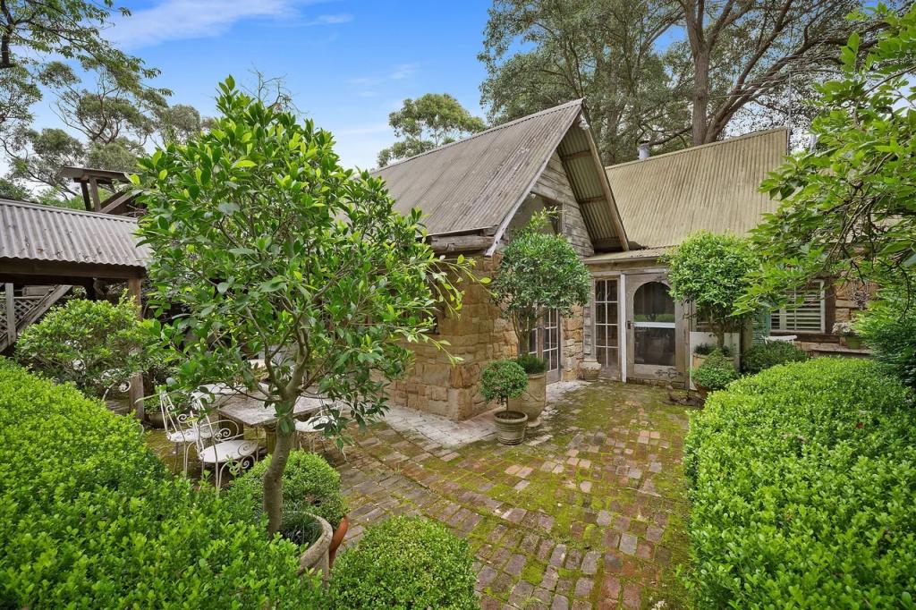 19 Rose St, Winmalee, NSW 2777