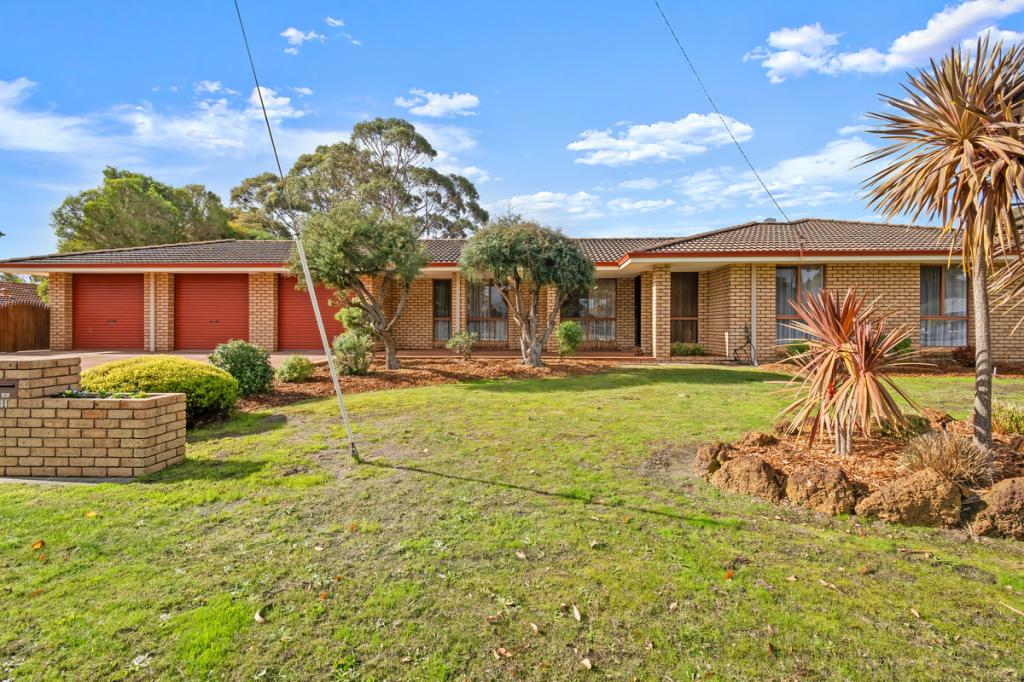 11 Regent St, Gledhow, WA 6330