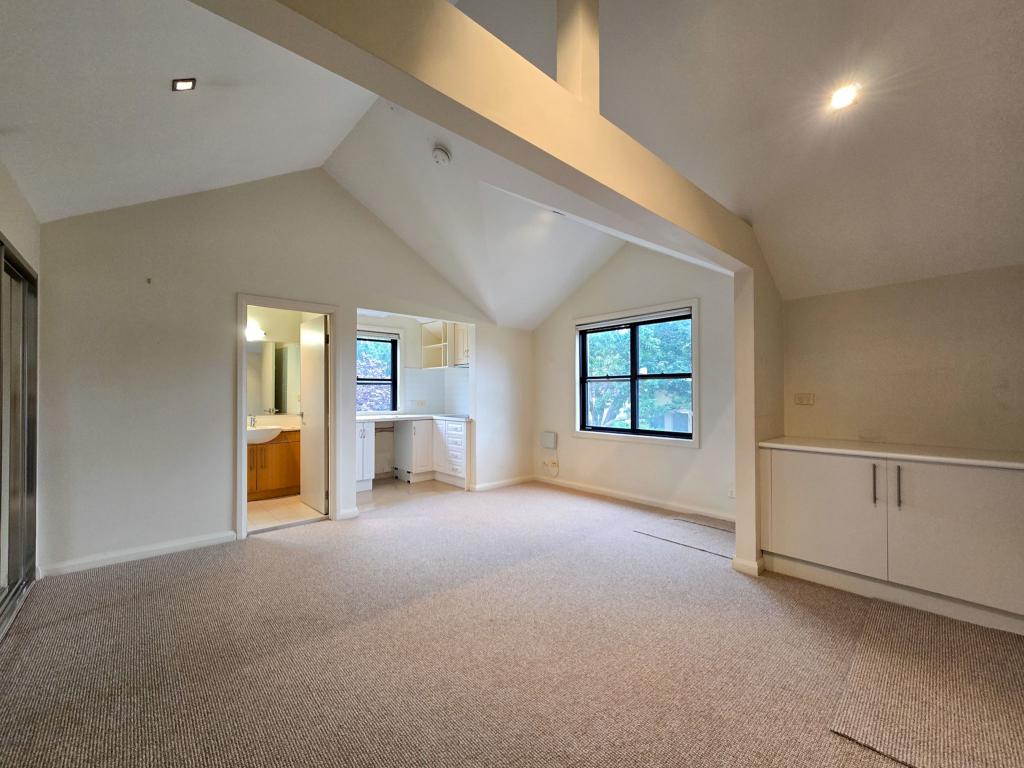 39a Parkside Cres, Campbelltown, NSW 2560