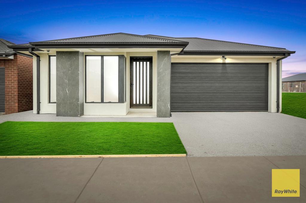 12 DAPPLE ST, TARNEIT, VIC 3029