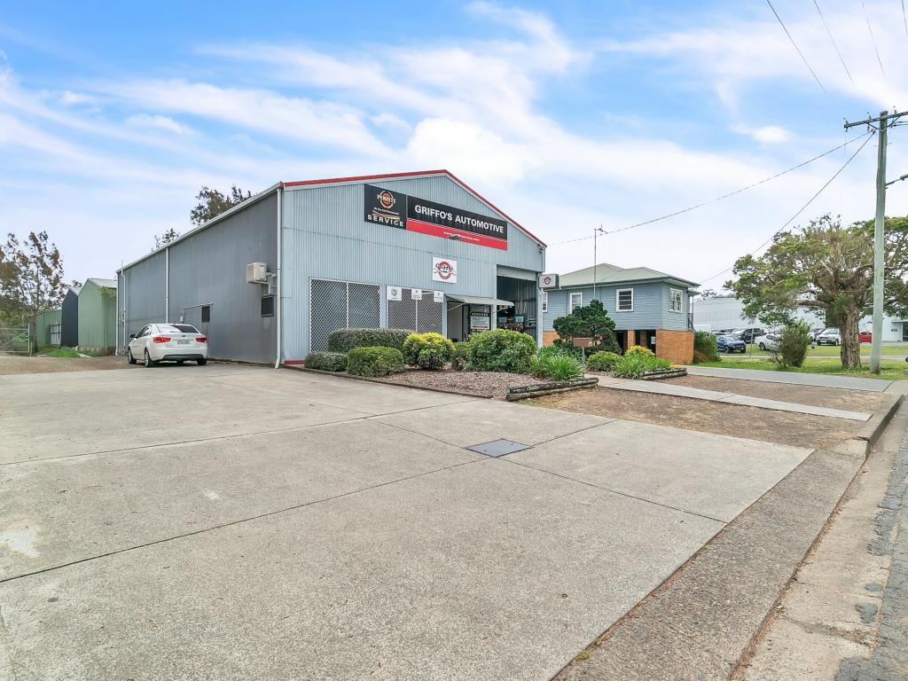 3 Beeton Pde, Taree, NSW 2430