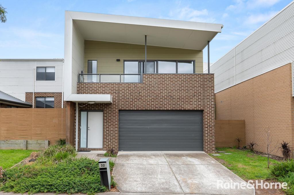 32 Vista Cct, Westmeadows, VIC 3049