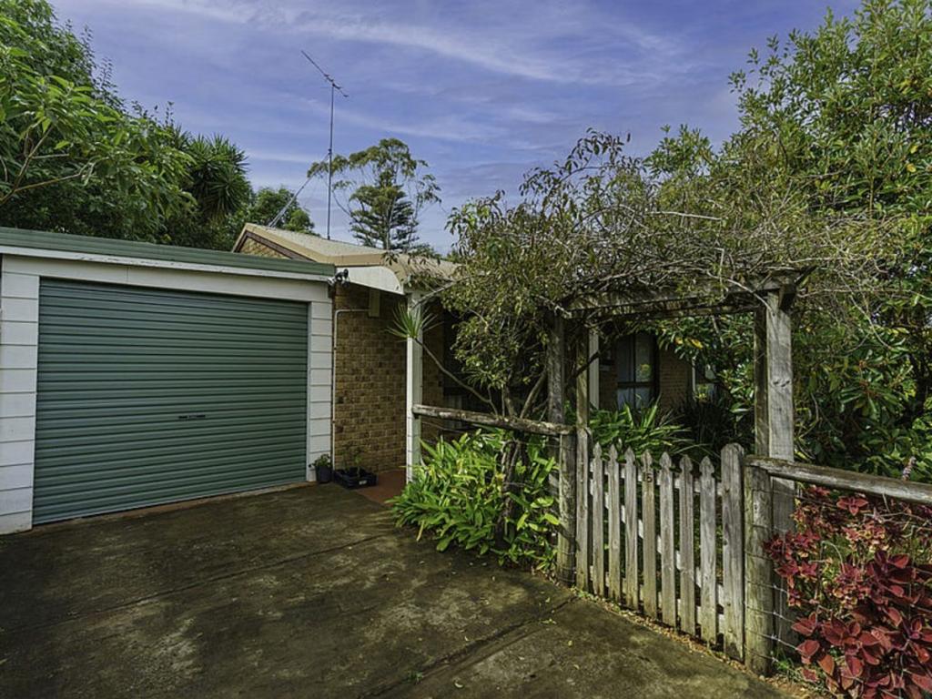 16 Mazama Ct, Tamborine Mountain, QLD 4272