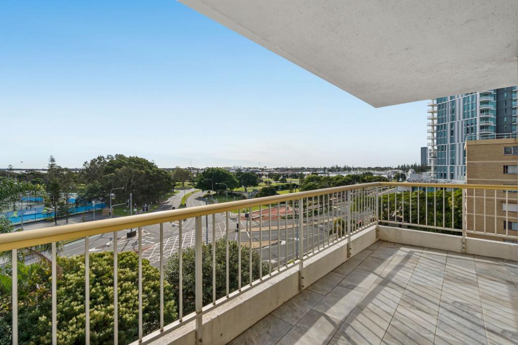 402/65 Bauer St, Southport, QLD 4215