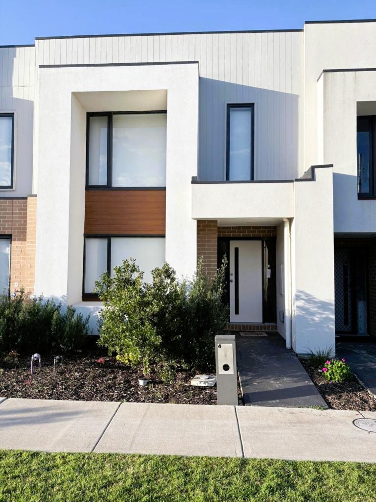 4 Selhurst Gr, Wyndham Vale, VIC 3024