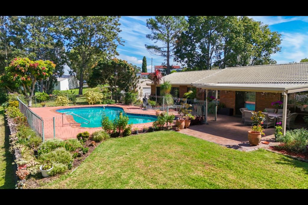 18 Griffins Lane, West Kempsey, NSW 2440