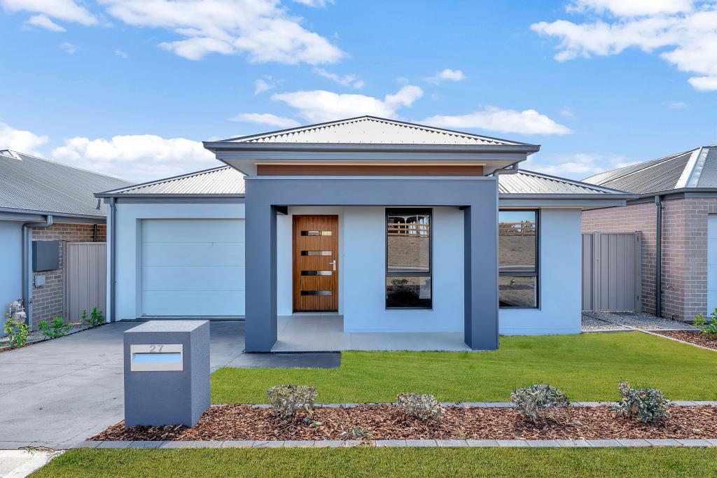 25 TUPMAN ST, SPRING FARM, NSW 2570