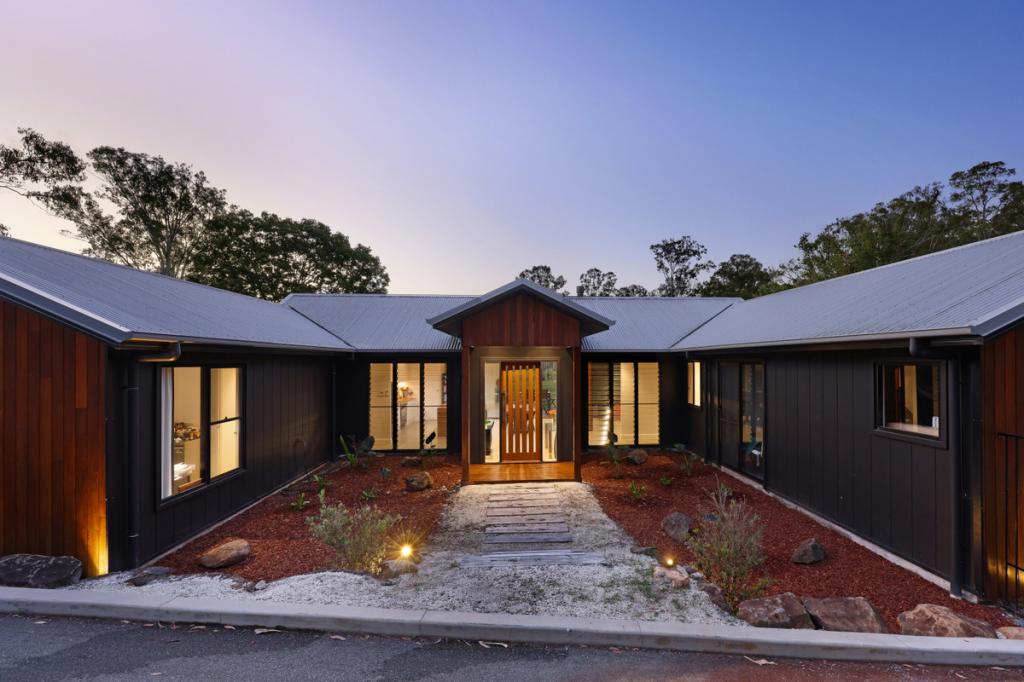 98 Trees Rd, Tallebudgera, QLD 4228