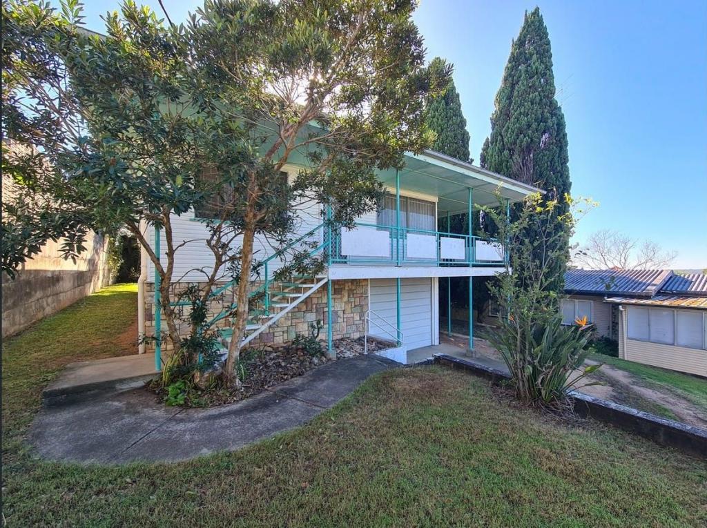 53 Mt Gravatt Rd, Upper Mount Gravatt, QLD 4122