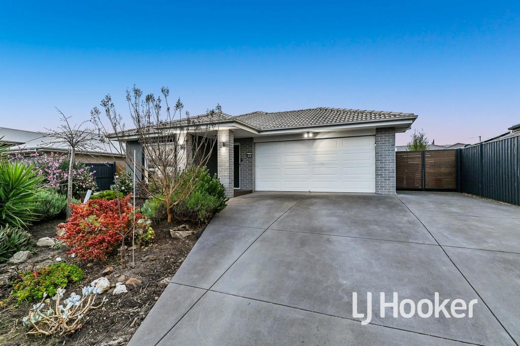 12 Violet St, Bunyip, VIC 3815