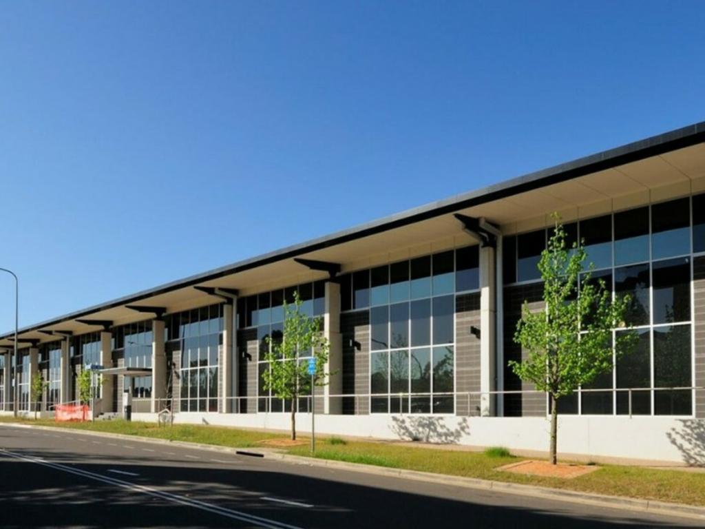 1 Holwell St, Greenway, ACT 2900