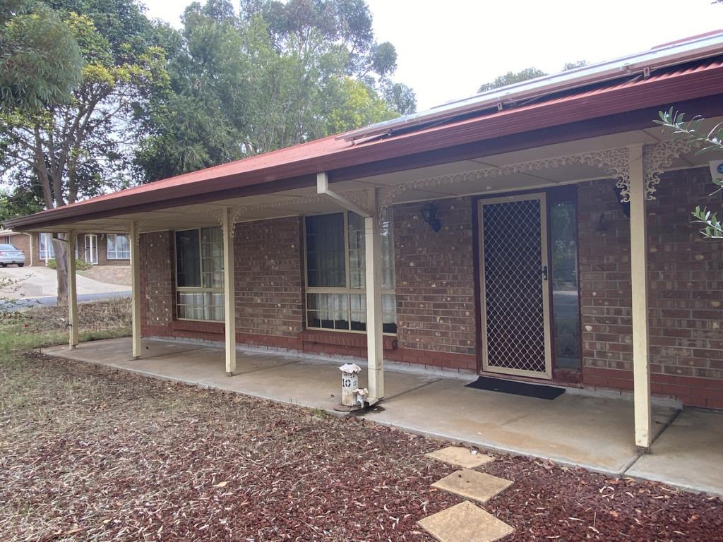 10 Nilpena Ct, Craigmore, SA 5114