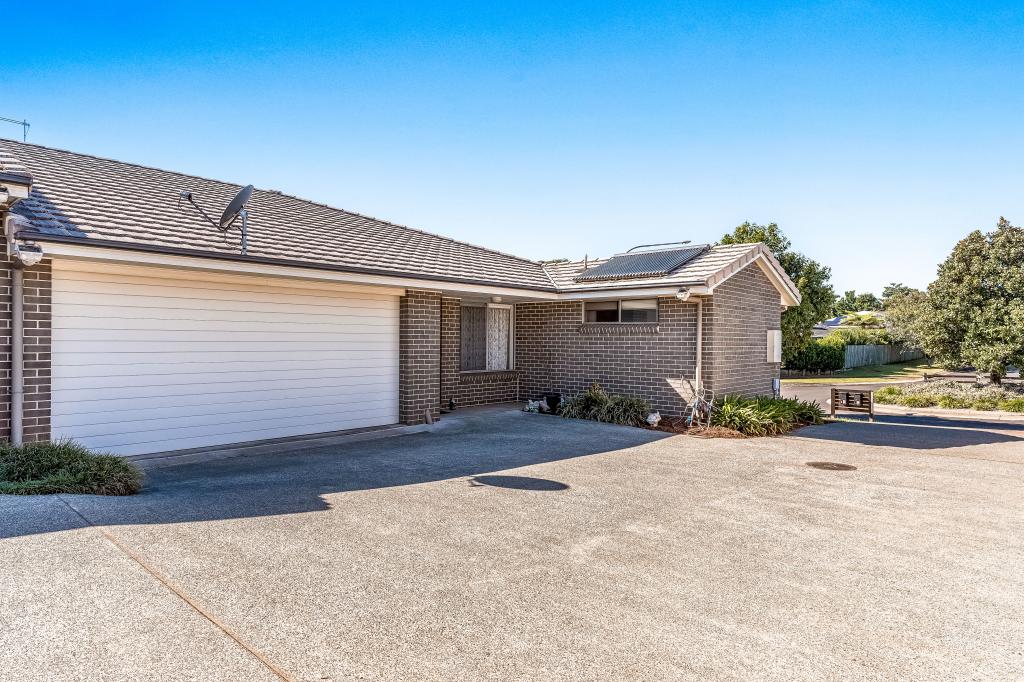 1/10 AVALON AVE, WOLLONGBAR, NSW 2477