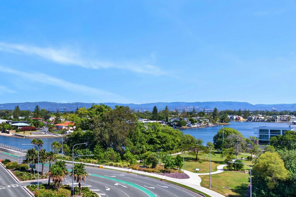 25/43 ENDERLEY AVE, SURFERS PARADISE, QLD 4217