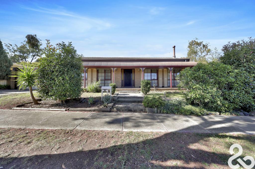 1 Newhaven Ct, Mill Park, VIC 3082