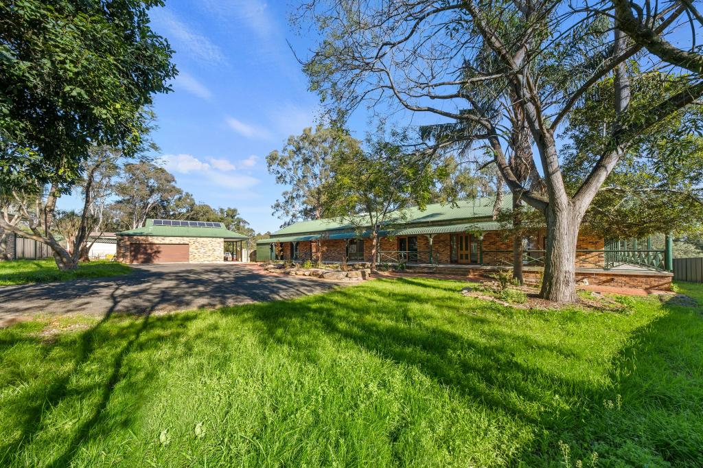 8 Mitchell Park Rd, Cattai, NSW 2756