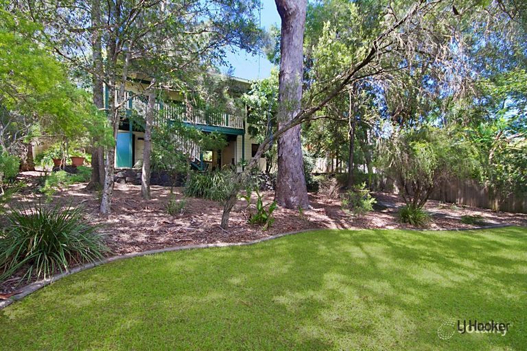 38 CURRANT ST, ELANORA, QLD 4221