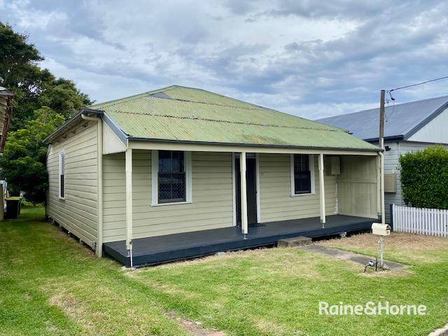 34 Sparke St, Georgetown, NSW 2298