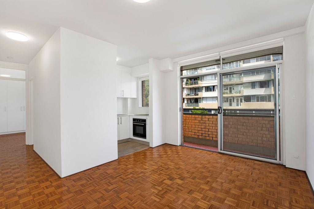 4/33 FLOOD ST, BONDI, NSW 2026
