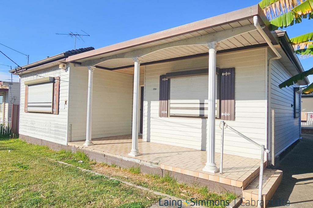 120 LANSDOWNE RD, CANLEY VALE, NSW 2166