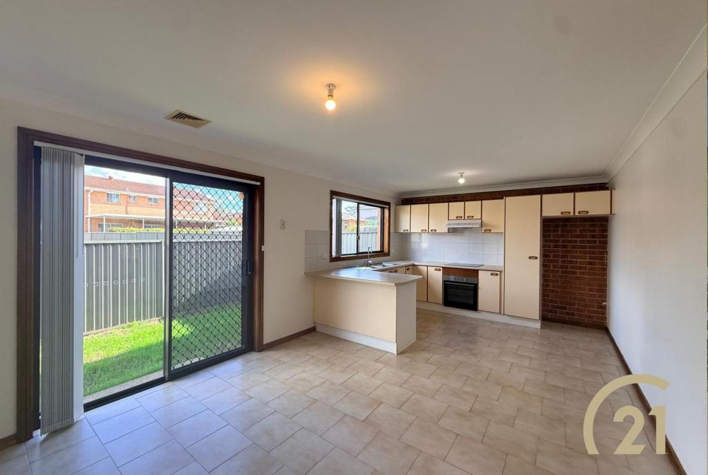 12/12 Crosio Pl, Bonnyrigg, NSW 2177