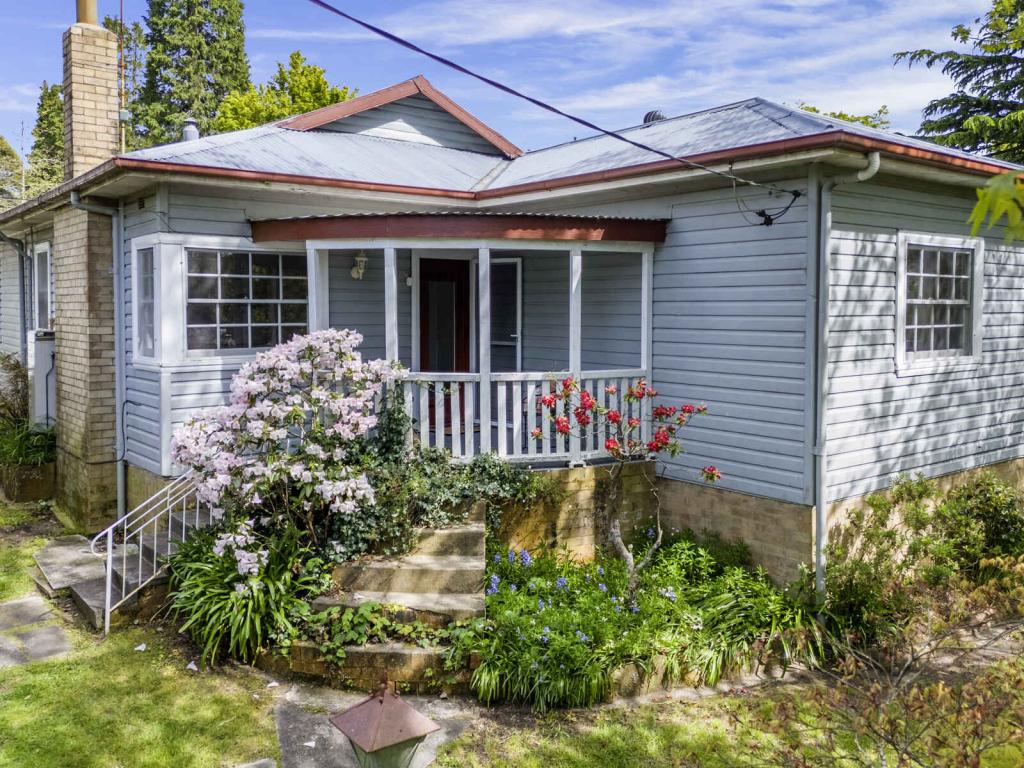 76 Wentworth St, Blackheath, NSW 2785