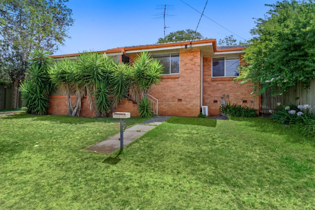 5 Jackson St, Centenary Heights, QLD 4350