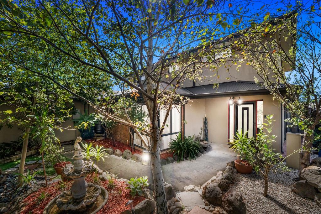 6 Murdoch Ave, Narre Warren, VIC 3805